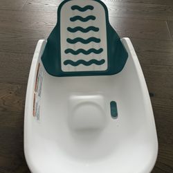 Like New- The First Years Baby Bath Tub Newborn Tub