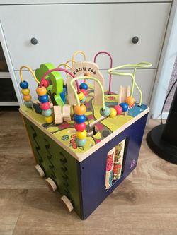 Zany Zoo Wooden Activity Cube