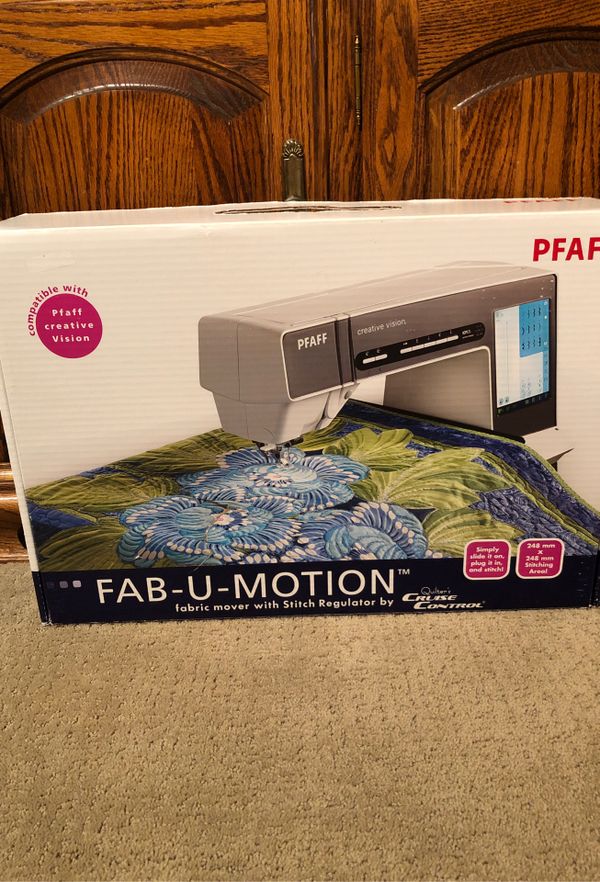 Pfaff fabUMotion with stitch regulator; sewing machine not included