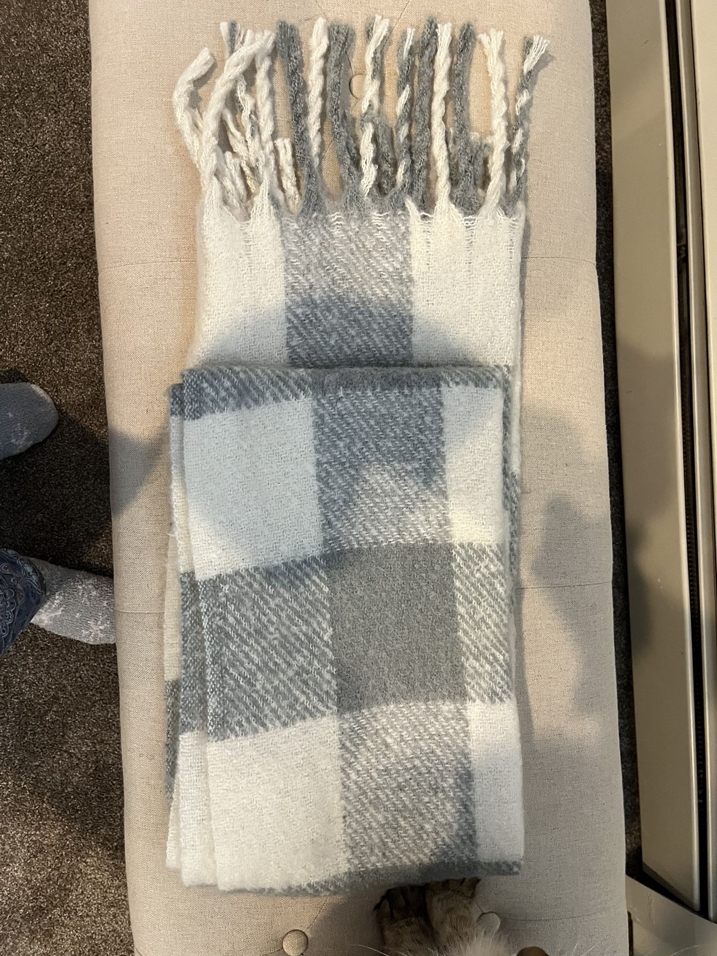 White/gray Warm Scarf