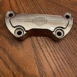 Like New Harley Davidson Handle Bar Top Cap 