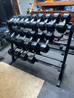 Dumbbell rack
