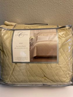 NEW Charisma King Velvet Blanket