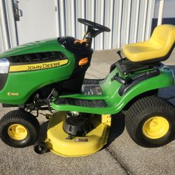 John Deere E100 riding mower,  Only 75 hours, Runs good,  Many new parts, 17.5hp engine,  42" deck and auto transmission,  delivery available. 