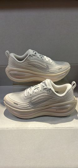 NIKE VOMERO PLUS ZOOMX “SUMMIT WHITE PHANTOM”