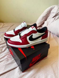 Jordan 1 Retro Low OG Chicago