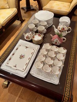 Royal Albert Old Country Roses Tea Set, 12 Cups