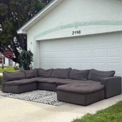 Gray Modular 6-Piece Sectional with Ottoman-FREE DELIVERY