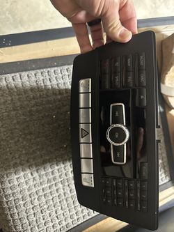 Mercedes radio