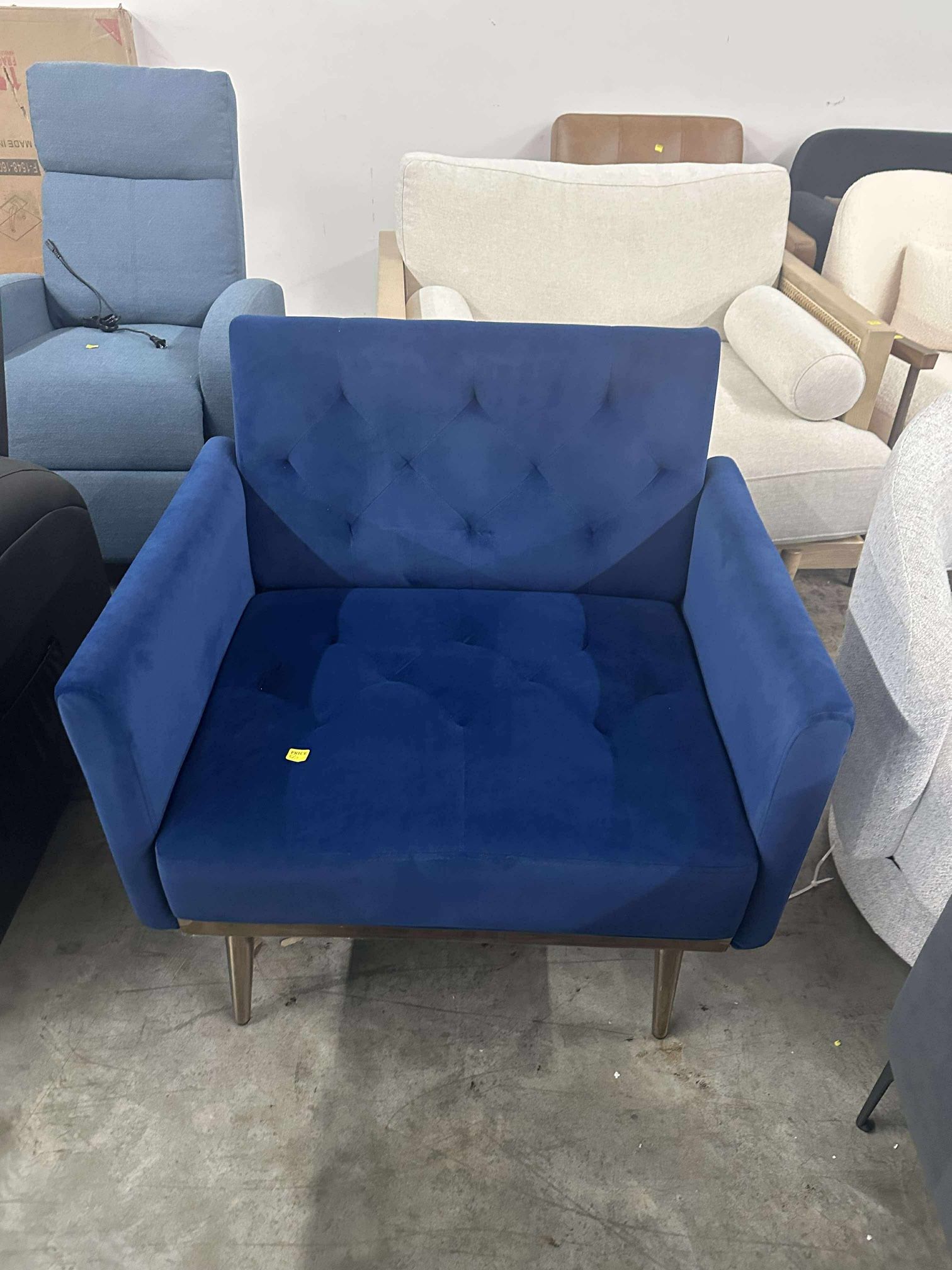 Velvet Accent Armchair for Living Room, Modern Tufted Accent Chair