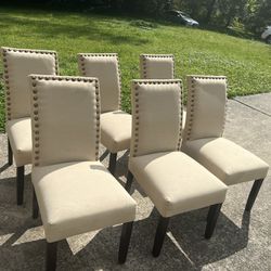 6 Chairs 