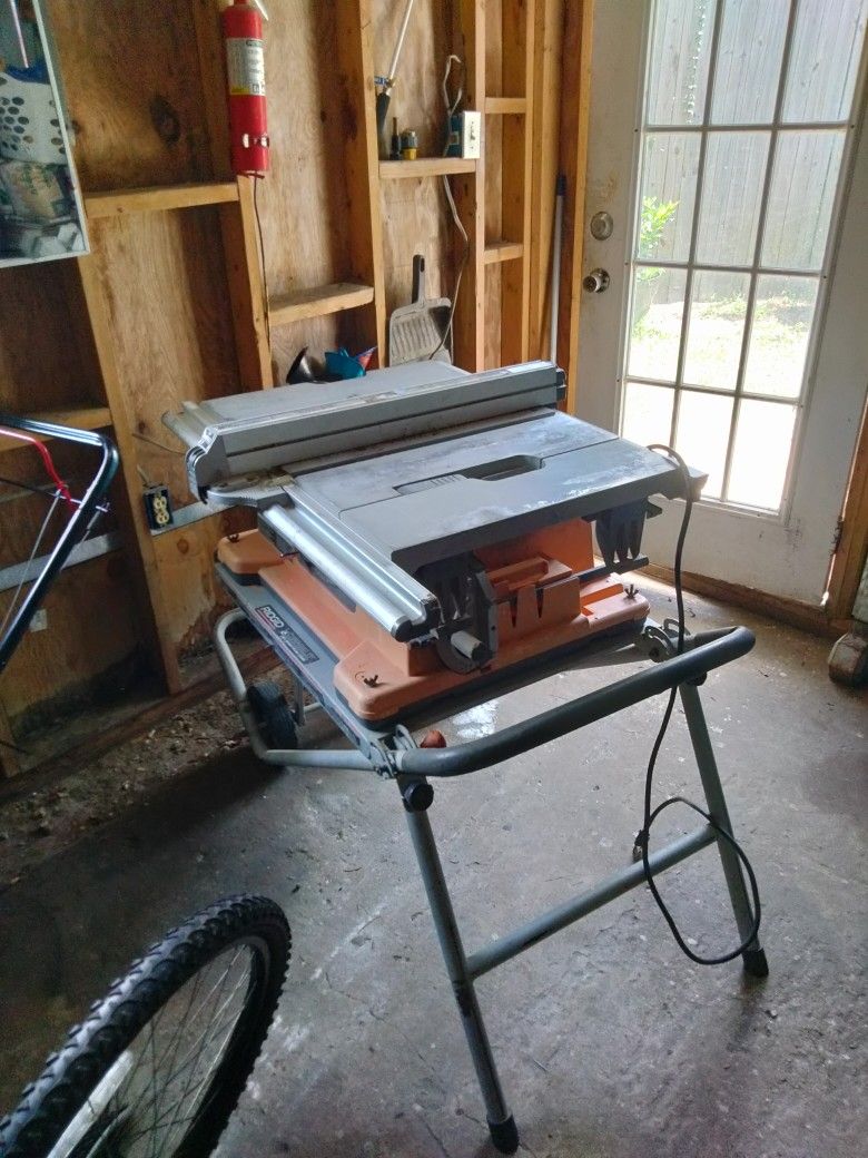 Table Saw