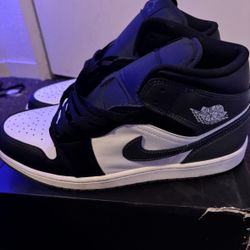 jordan 1 iron gray size 11.5 only worn a couple times