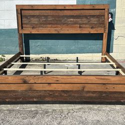 New Rustic King Bed Frame 
