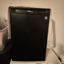 Mini Refrigerator EUC