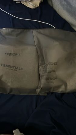 Essential hoodie x shorts