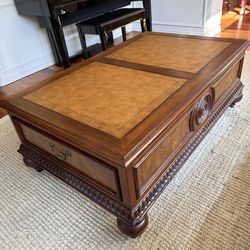 Ethan Allen "Morley" Leather Top Coffee Table – Townhouse Collection