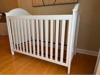 Baby crib