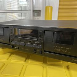 Pioneer CT-W404R Dual Cassette Player Recorder 