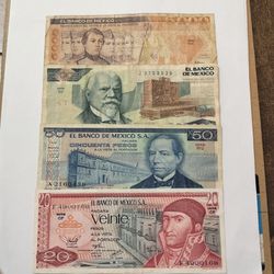 Billetes Antiguos De Mexico  /  Old Money Notes From Mexico