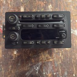 06-09 GM Chevrolet OEM Factory RDS Stereo AM FM Radio 6 Disc Changer CD Player