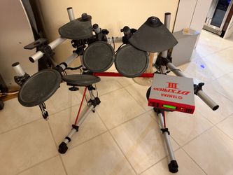 Yamaha DTXPRESS III Drum Set