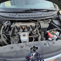 Color Gris Millas 178 Mil 