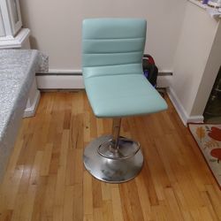 Set of 2 Mint Green Bar Stools