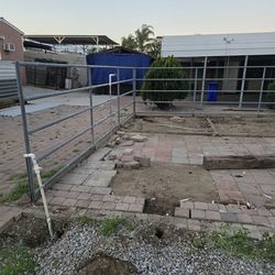 Horse corral panels 4 rail