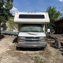 2000 Chevy RV Needs Work 