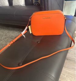 Pretty item ! Brand New with tag