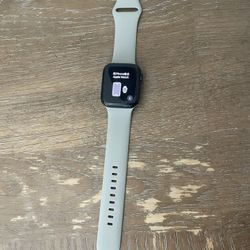 Apple Watch SE