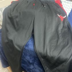 Chicago bulls sweatpants xxl