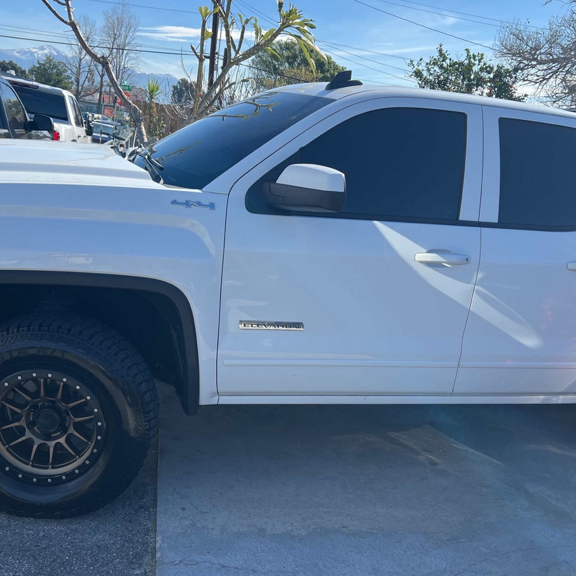 2016 GMC Sierra