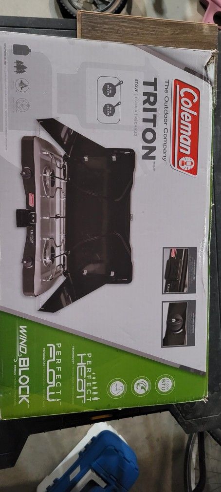 Coleman Triton Stove 