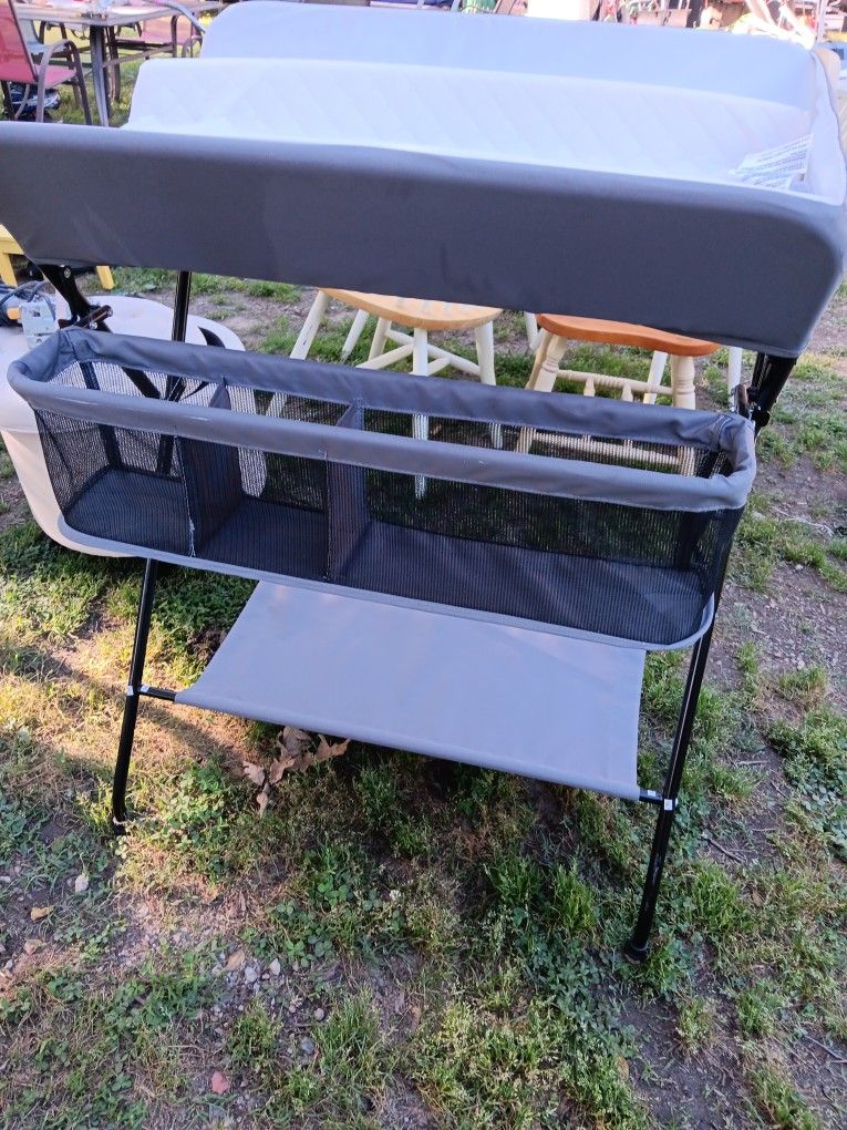 Safeplus Folding Diaper Changing Table