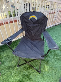 Chargers folding chair