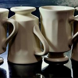 Bulk Vintage Buffalo China Pedestal Mugs – 100-800 Pieces – Made in USA Restaurant Ware