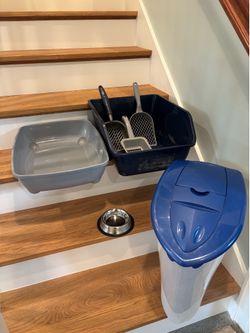 Cat Litter Supplies, used in good condition