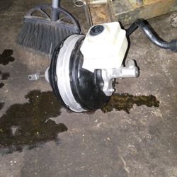 New Bmw Brake Booster And Reservoir