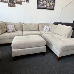 Sectional Sofa With Ottoman