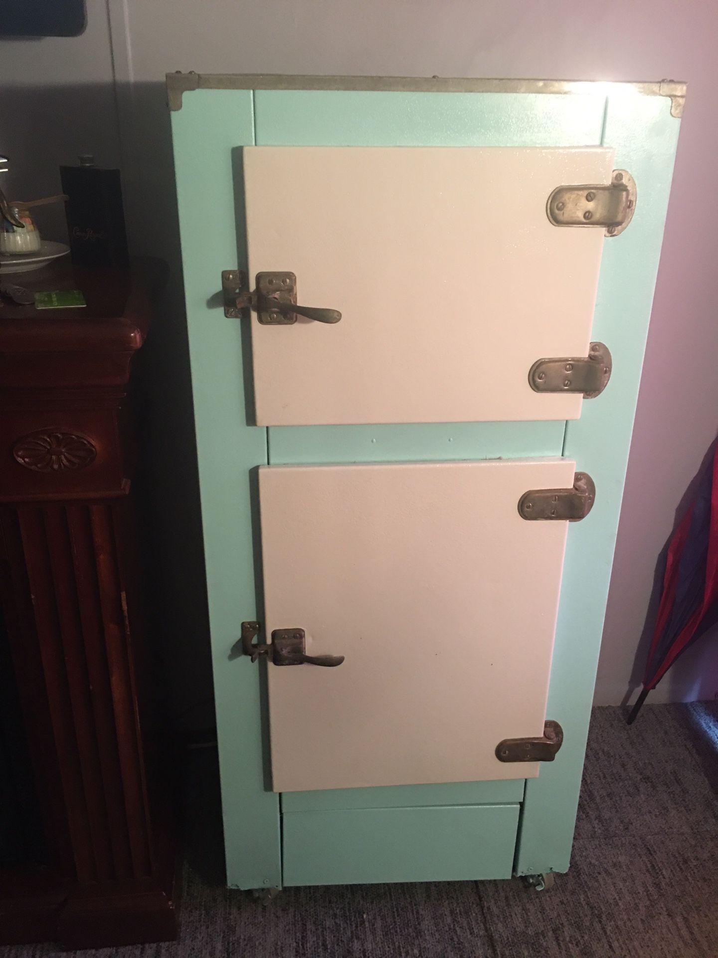 Old vintage ice box