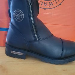 Brand new Motorcycle Mens boots, 10 1/2 Size