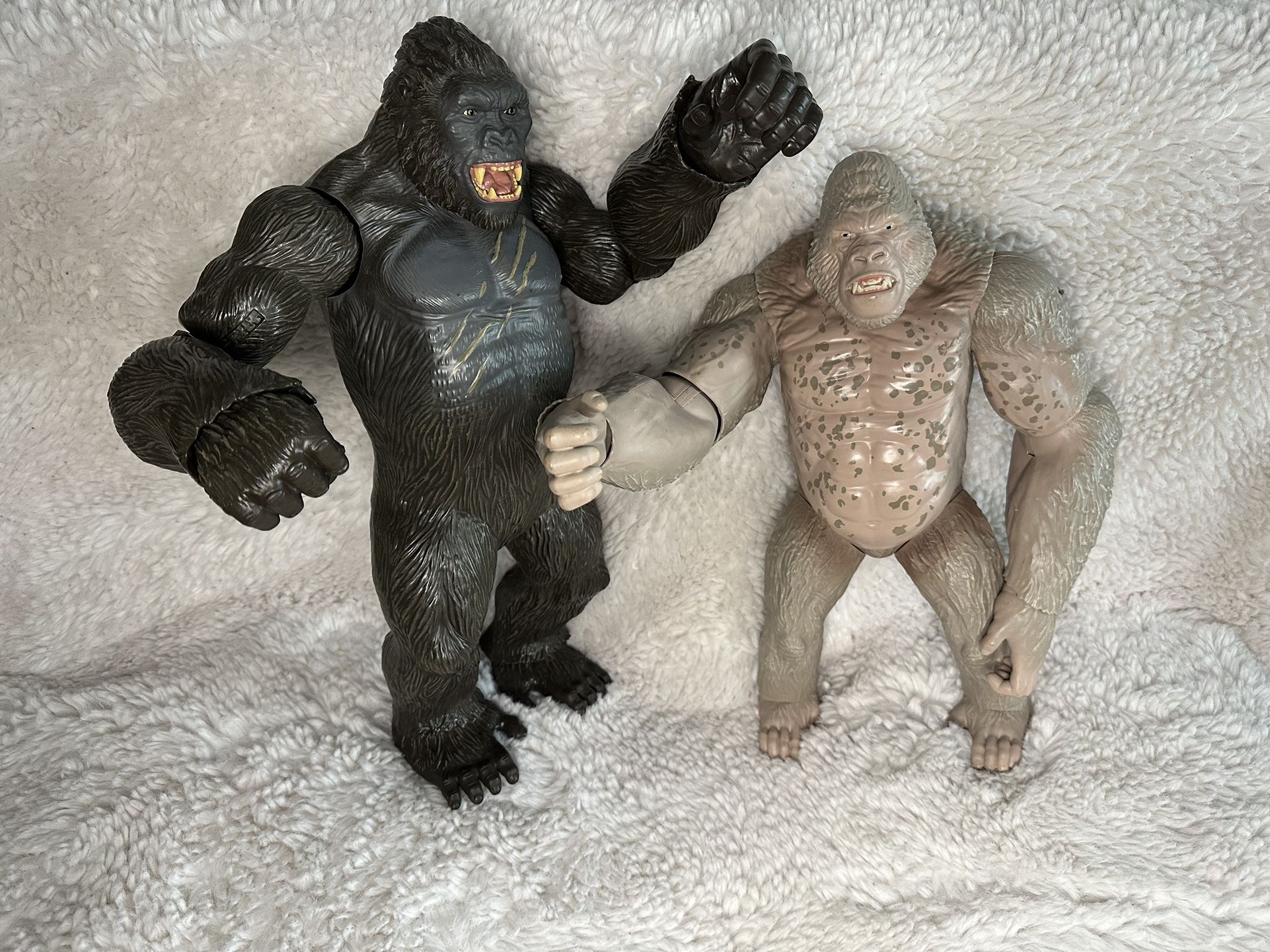 King Kong & George RAMPAGE Gorilla Action Figures