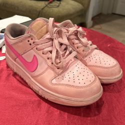 Nike Dunk Low 'Triple Pink' DH9765-600 GS  Women’s 8