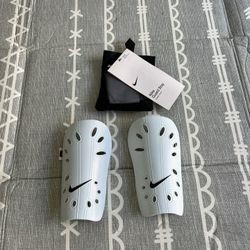 Shin Guard & Shin Guard Stay - L