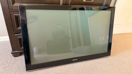 Samsung 50” Plasma TV