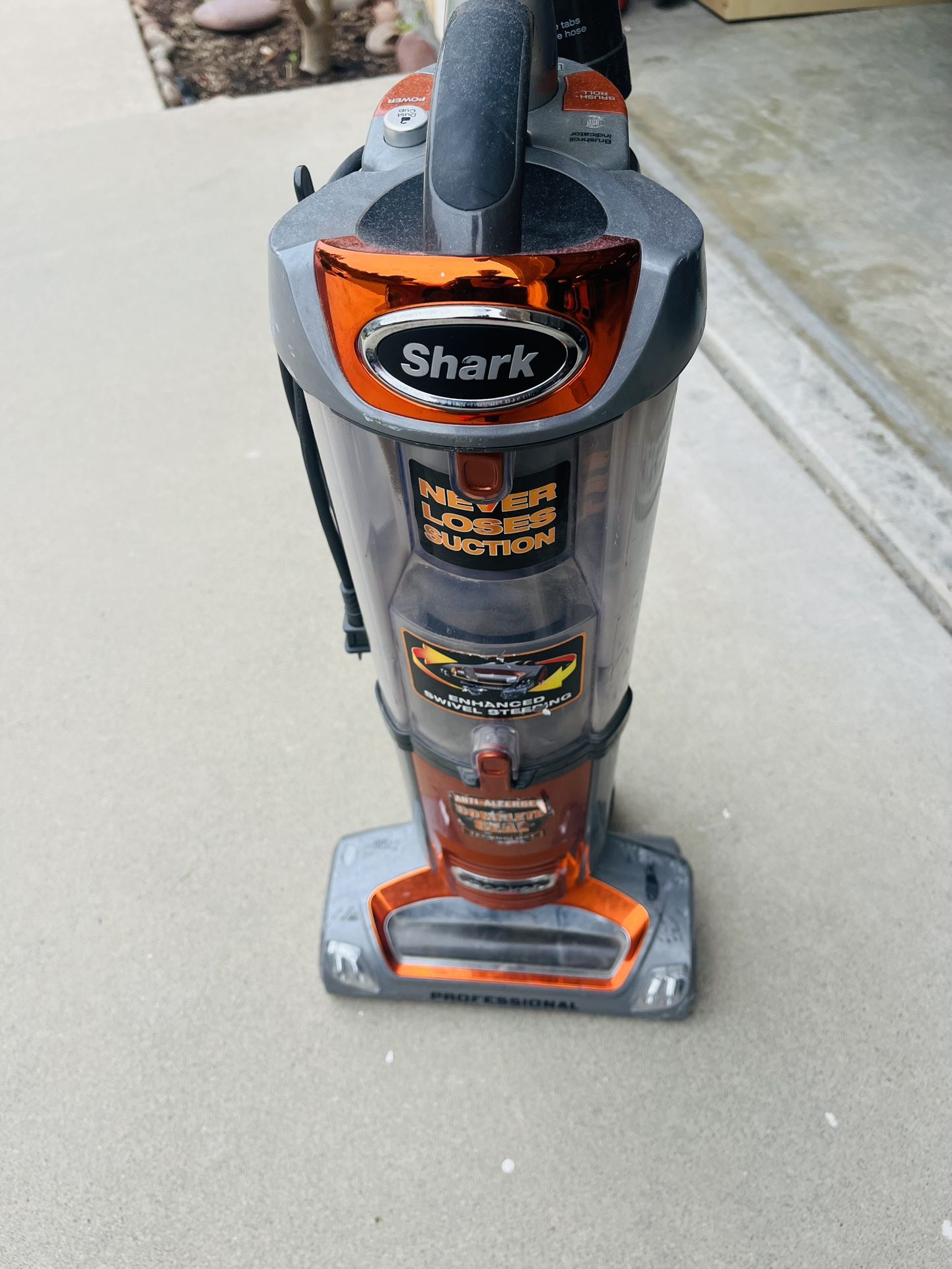 Vacuum Cleaner Shark