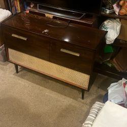 Saba 1962 Vintage Stereo Record Player 