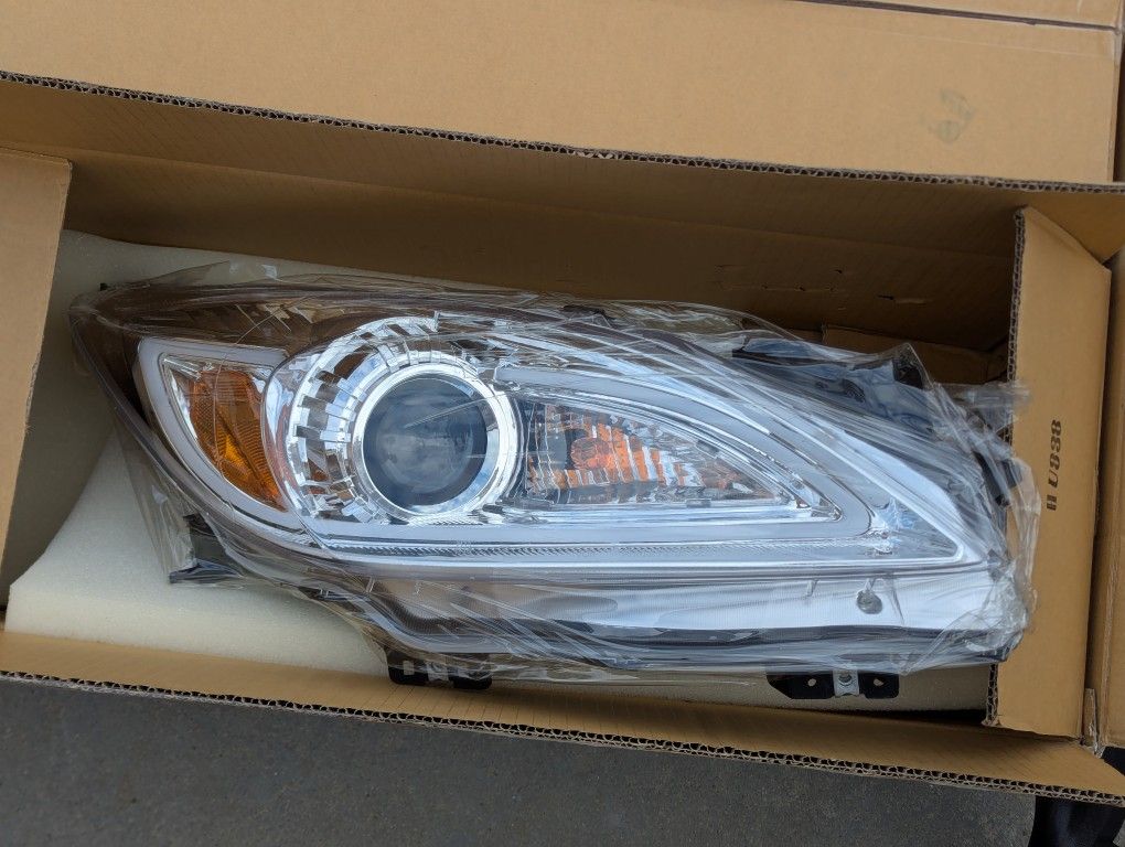 2010-2013 Mazda 3 / Mazdaspeed 3 Spec-D Tuning Headlights